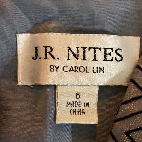 J.R. Nites Sequins Black and Gray Top Size 6 - Picture 3 of 5